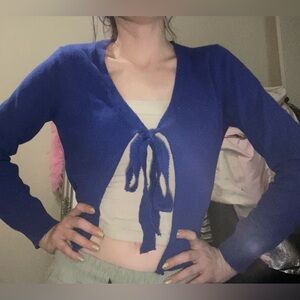 cashmere tie up shirt